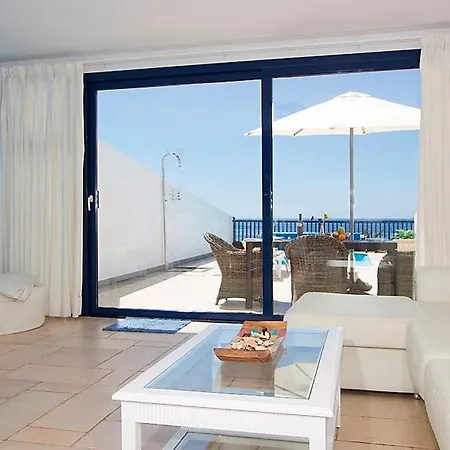 Puerto Calero Sleeps 6 Pool Air Con Wifi